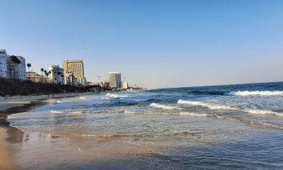 רצועת חוף הסלע בת ים, צילום: מישמיש בורא