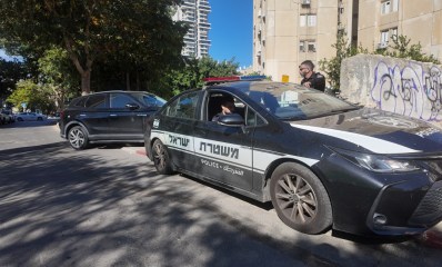 ניידת משטרה בבת ים, צילום: משטרה